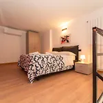 Galaxy Lofts - Functional Flats דירה