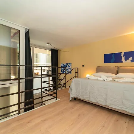 Galaxy Lofts - Functional Flats Apartmán *