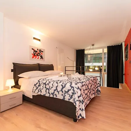 Galaxy Lofts - Functional Flats * Torino